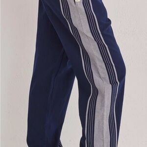 Tom’s trunks men or women navy and Gray Striped Pants size medium